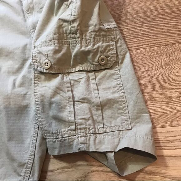 U.S. Polo Assn. Classic Flat front Cargo Shorts - Picture 4 of 8